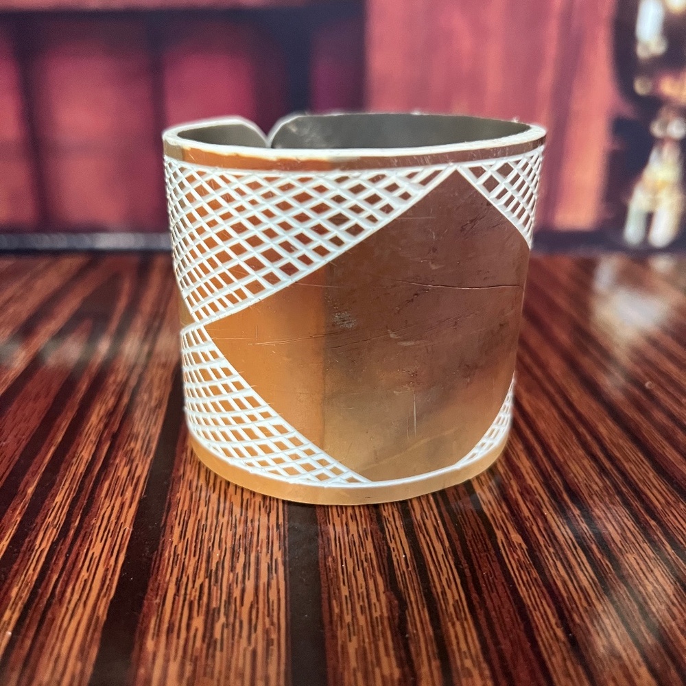 Handcrafted Nomadic Wood Cuff Brown Bracelet
